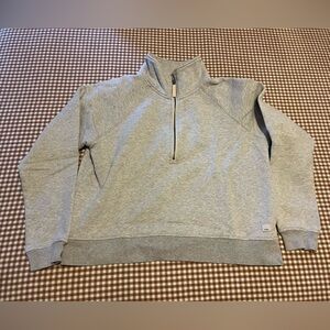 Vuori Light Gray 1/4 Zip-Up Women’s  Sweatshirt
